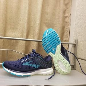 Brooks ravenna 9 women's running shoes size 9